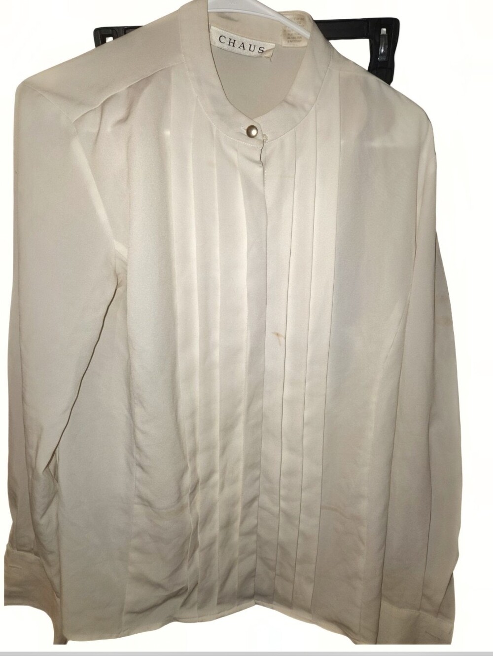 Chaus Ivory Pleated Front Mandarin Collar Blouse